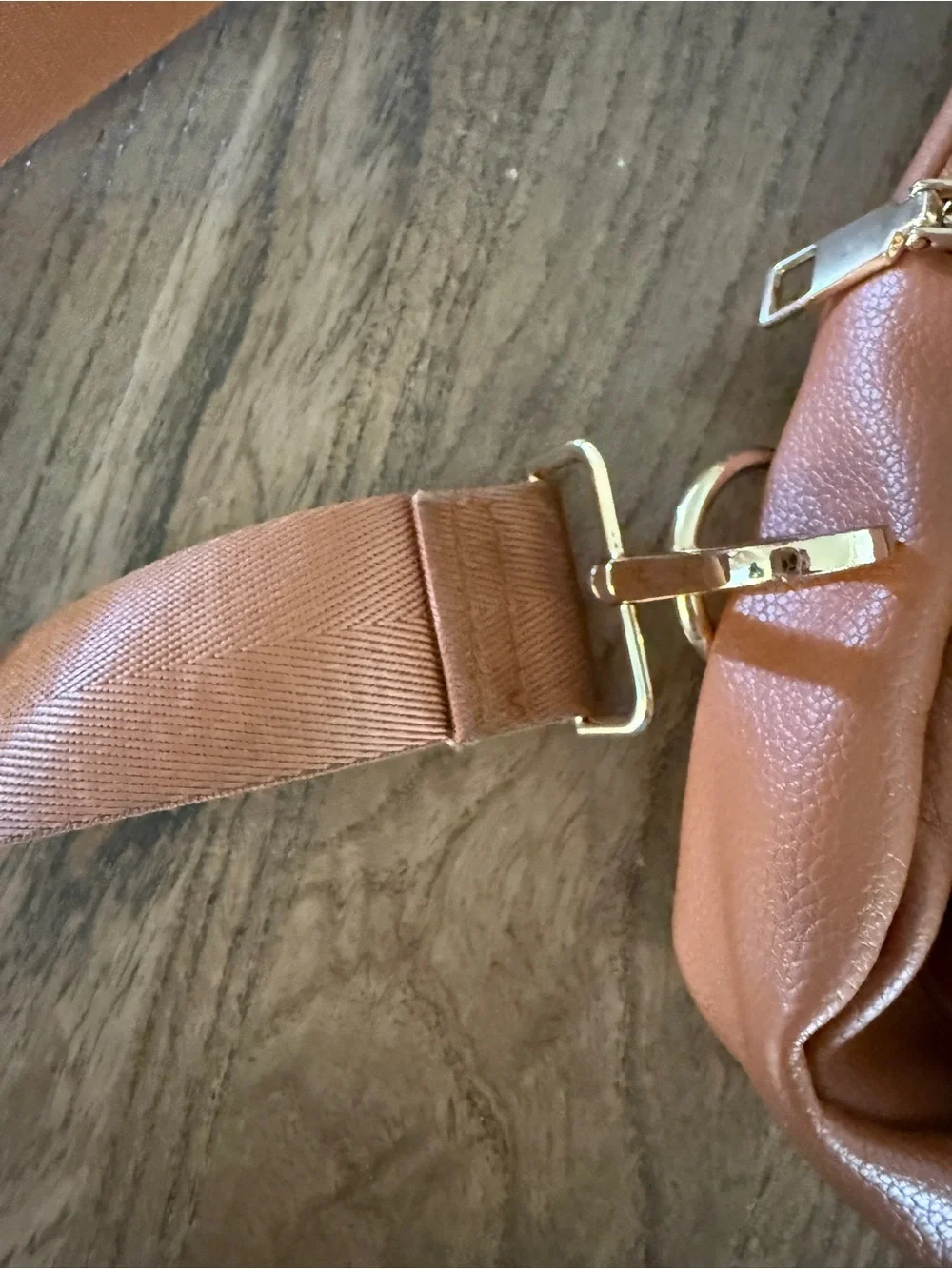 Women's Quilted Sling Crossbody Bag - Brown